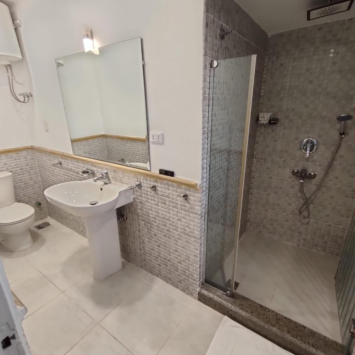 Pearl Hotel, Maadi 3*
